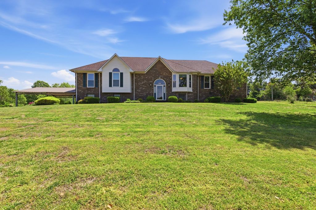 1474 Hardison Road, Columbia, TN 38401
