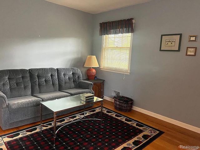 2507 Carlyle Drive, Kalamazoo, MI 49008