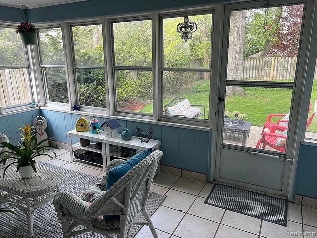 2507 Carlyle Drive, Kalamazoo, MI 49008