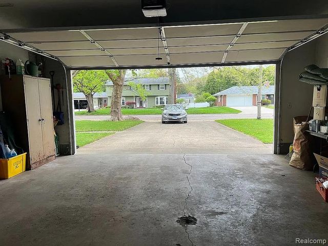 2507 Carlyle Drive, Kalamazoo, MI 49008