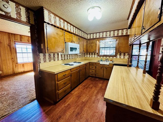 318 County Road Se 4265, Mount Vernon, TX 75457