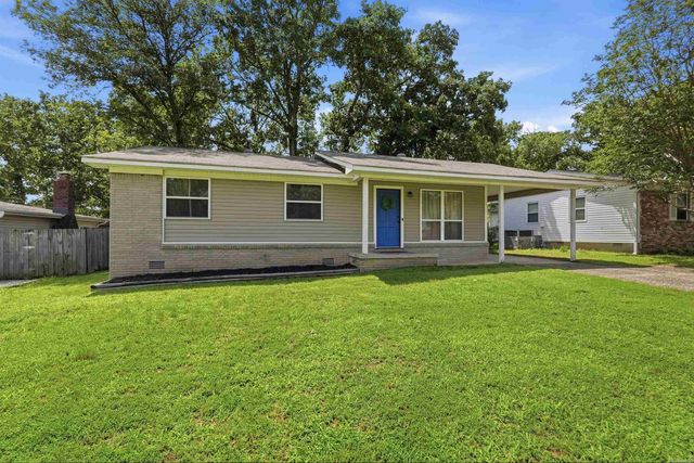 9119 Woodbine St, Sherwood, AR 72120
