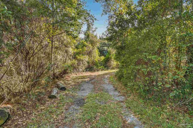 7900 Mobile Hwy, Pensacola, FL 32526