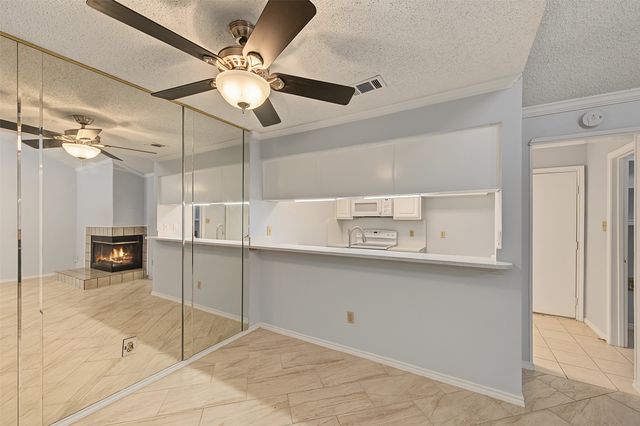 2800 Keller Springs Road 1D, Carrollton, TX 75006