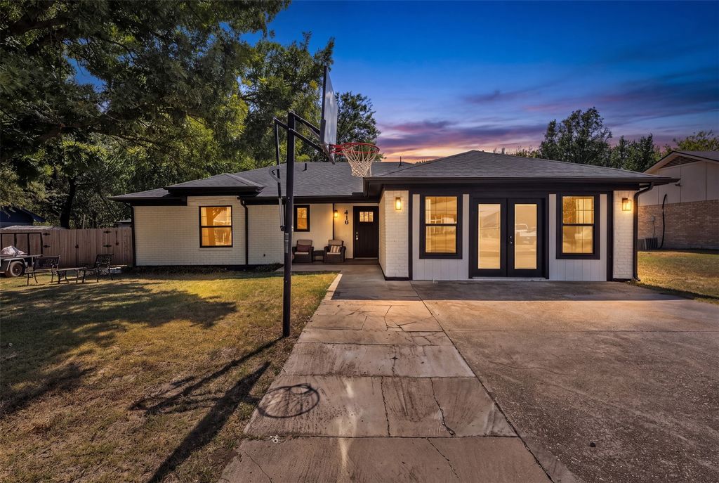 416 Ferenz Avenue, Crowley, TX 76036 — exterior