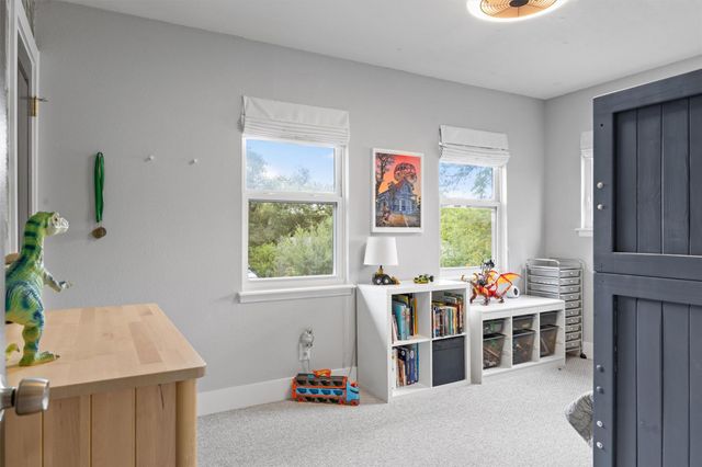 5901 Thames DR, Austin, TX 78723