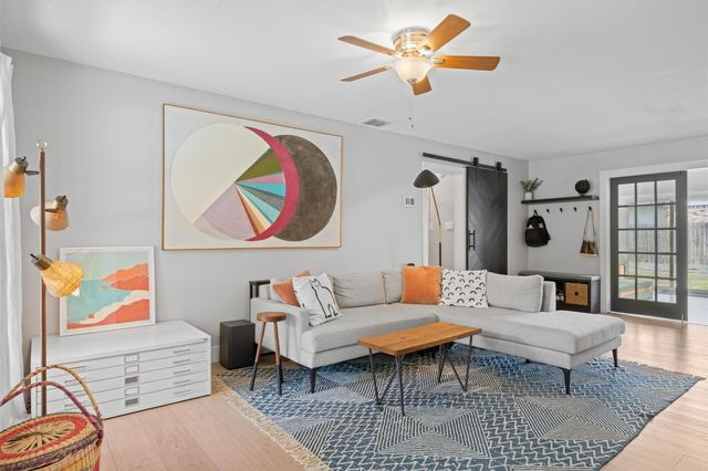5901 Thames DR, Austin, TX 78723