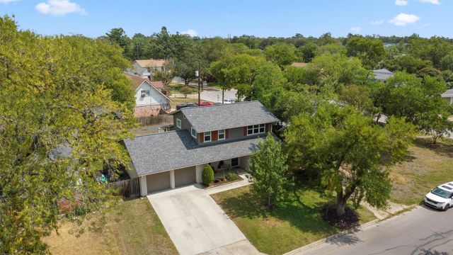 5901 Thames DR, Austin, TX 78723