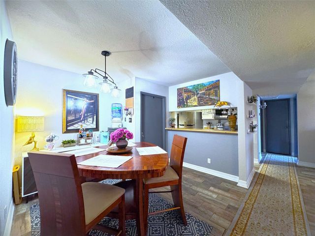 10110 Forum West Dr Drive 421, Houston, TX 77036