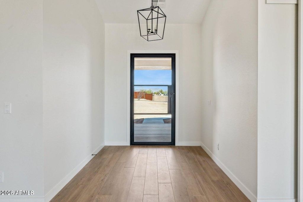 654 E Paint Your Wagon Trail, Phoenix, AZ 85085 — photo 2