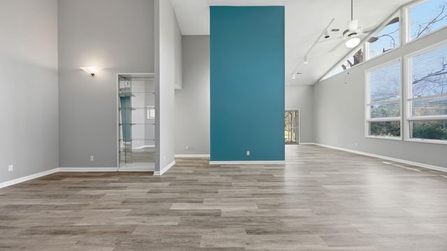 1278 Village Green Drive, Hixson, TN 37343