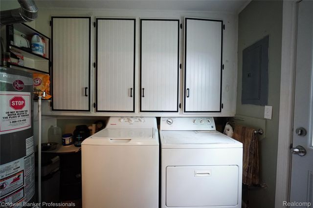 1017 N East Street, Fenton, MI 48430