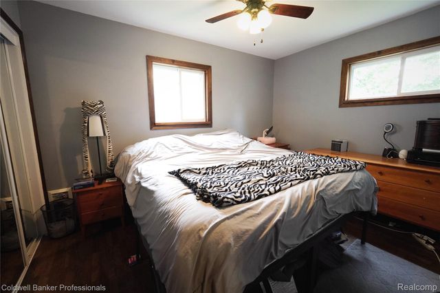 1017 N East Street, Fenton, MI 48430