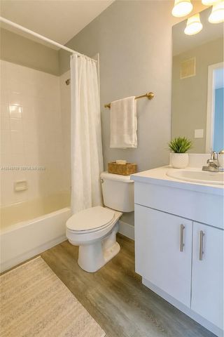 340 SW 121st Terrace 340, Pembroke Pines, FL 33025