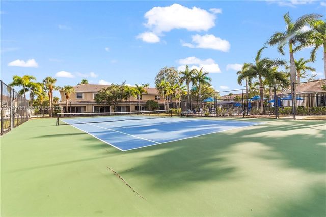340 SW 121st Terrace 340, Pembroke Pines, FL 33025