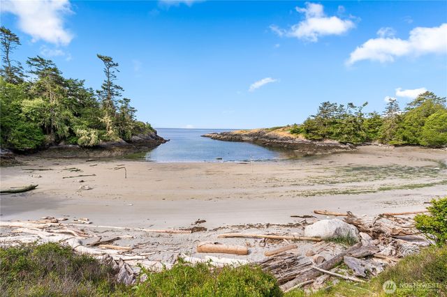 1248 Kanaka Bay Road, Friday Harbor, WA 98250