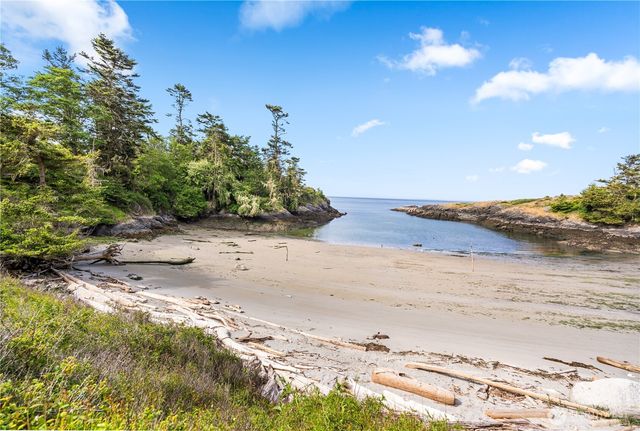 1248 Kanaka Bay Road, Friday Harbor, WA 98250