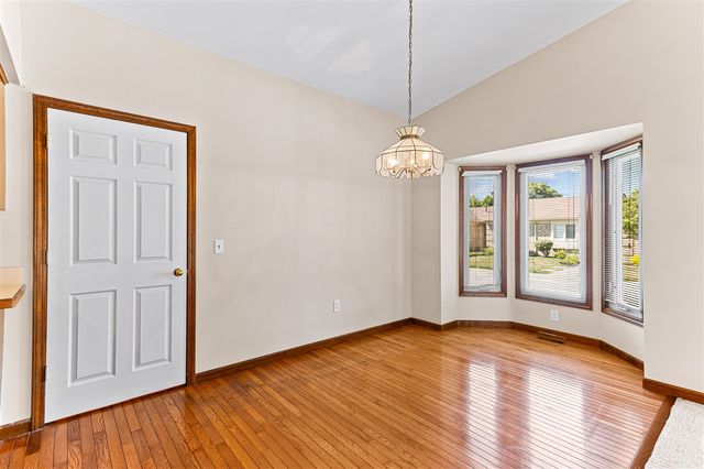 13711 Maple Grove Avenue 35, Shelby Twp, MI 48315