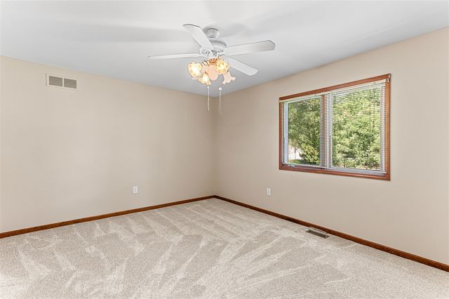 13711 Maple Grove Avenue 35, Shelby Twp, MI 48315
