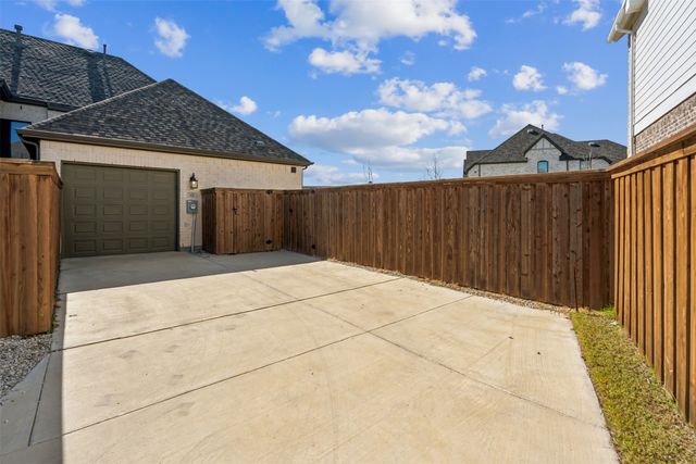 14436 Greymoore Circle, Fort Worth, TX 76008