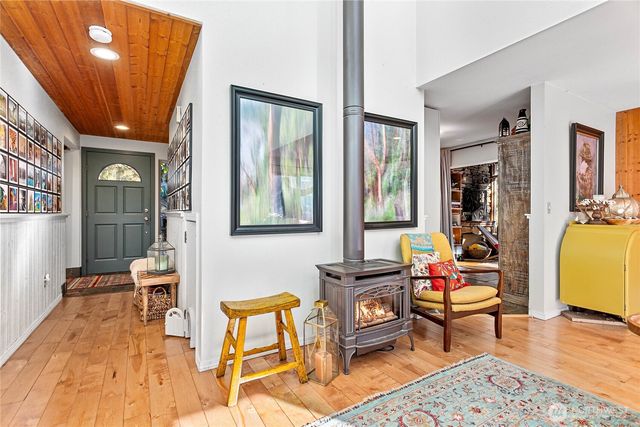 54 A Honeycomb, Bellingham, WA 98229