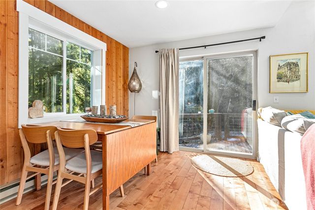 54 A Honeycomb, Bellingham, WA 98229