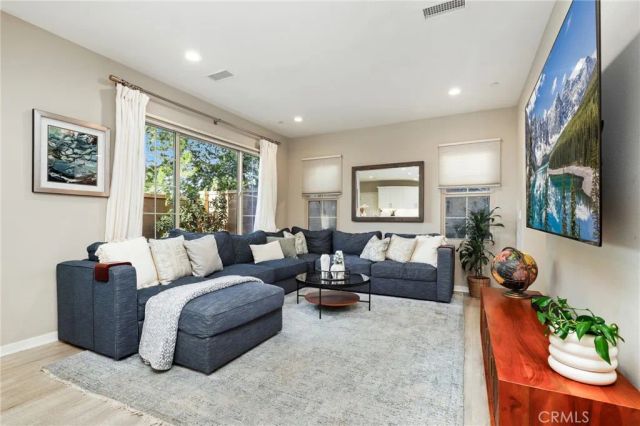 121 Excursion, Irvine, CA 92618