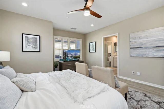 121 Excursion, Irvine, CA 92618