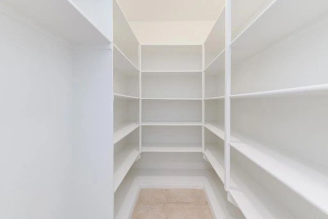 2449 Trails End, Fallbrook, CA 92028