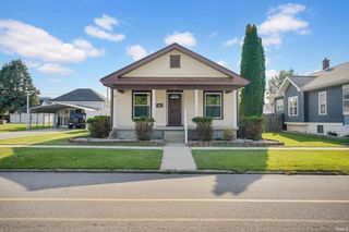 611 N 8th Street, Mitchell, IN 47446