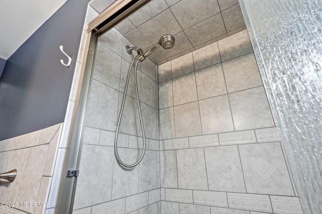 19 Carole Drive, Oakhurst, NJ 07755