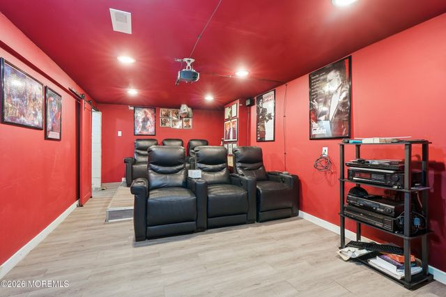 19 Carole Drive, Oakhurst, NJ 07755