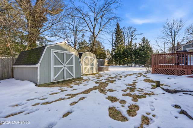 19 Carole Drive, Oakhurst, NJ 07755