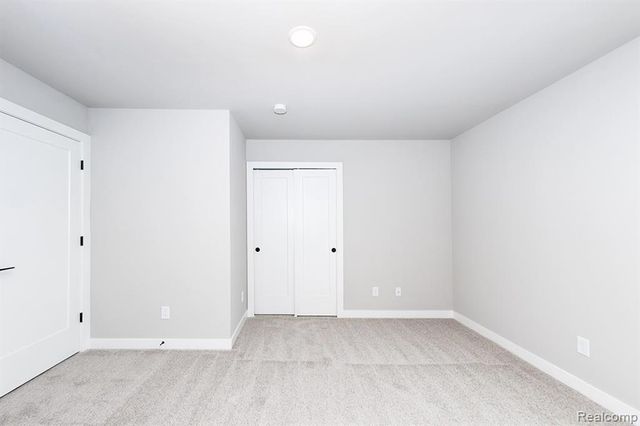 5 Grandview Circle 70, White Lake, MI 48386