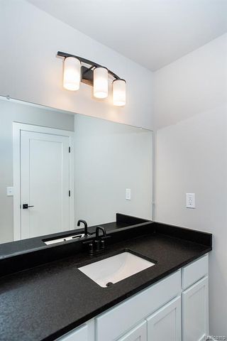 5 Grandview Circle 70, White Lake, MI 48386
