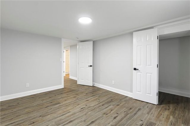6409 N Woodland Avenue, Gladstone, MO 64118