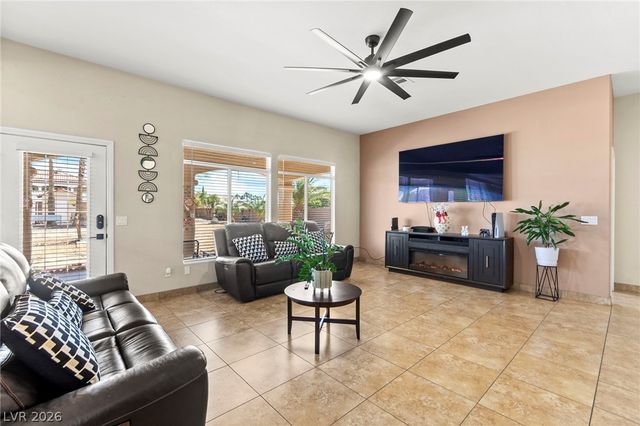 6857 Adobe Villa Avenue, Las Vegas, NV 89142