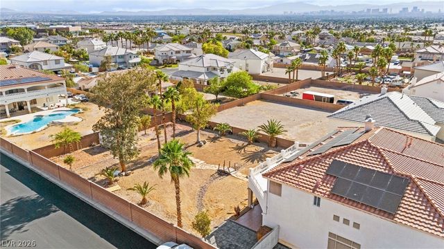 6857 Adobe Villa Avenue, Las Vegas, NV 89142