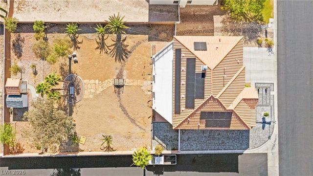 6857 Adobe Villa Avenue, Las Vegas, NV 89142