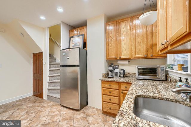 1208 BATTERY AVE, Baltimore, MD 21230