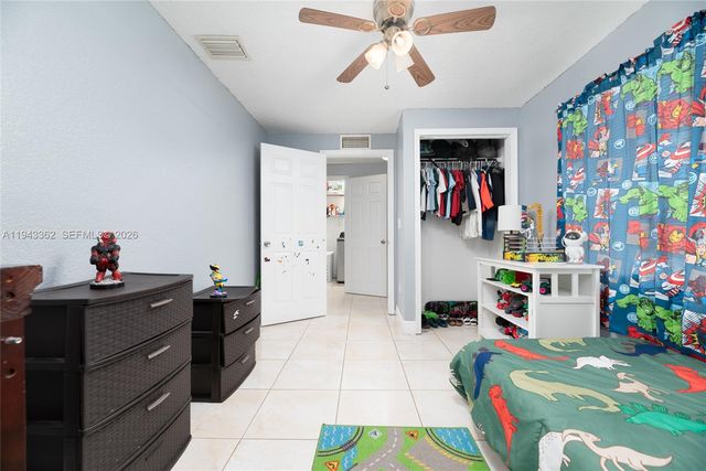 1417 SW 48th Ave, Fort Lauderdale, FL 33317