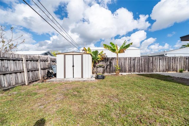 1417 SW 48th Ave, Fort Lauderdale, FL 33317