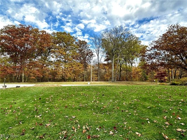 17370 S Park Boulevard, Shaker Heights, OH 44120