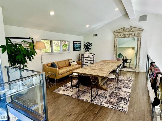 17370 S Park Boulevard, Shaker Heights, OH 44120