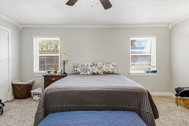 1001 Sean Court, Hurst, TX 76053