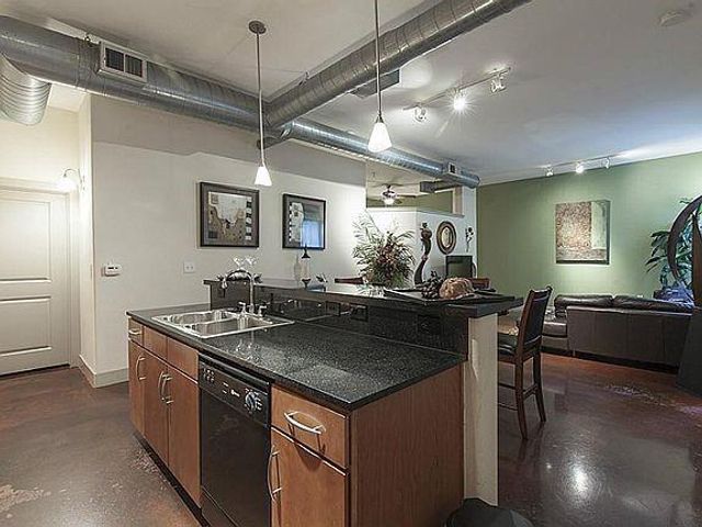 1901 Post Oak Boulevard 1401, Houston, TX 77056