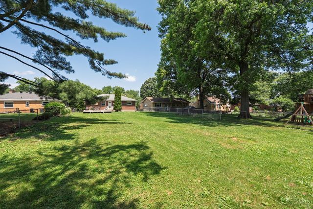 6147 Charity Drive, Green Twp, OH 45248