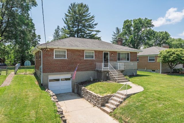 6147 Charity Drive, Green Twp, OH 45248