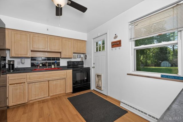 6147 Charity Drive, Green Twp, OH 45248