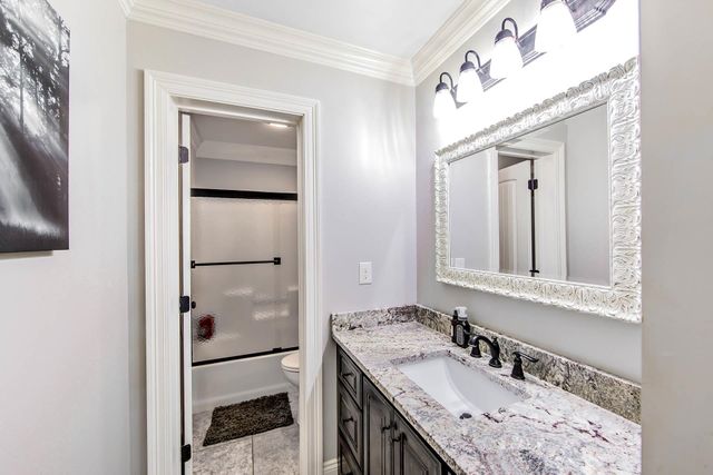 673 Bayou Dularge Rd, Houma, LA 70363